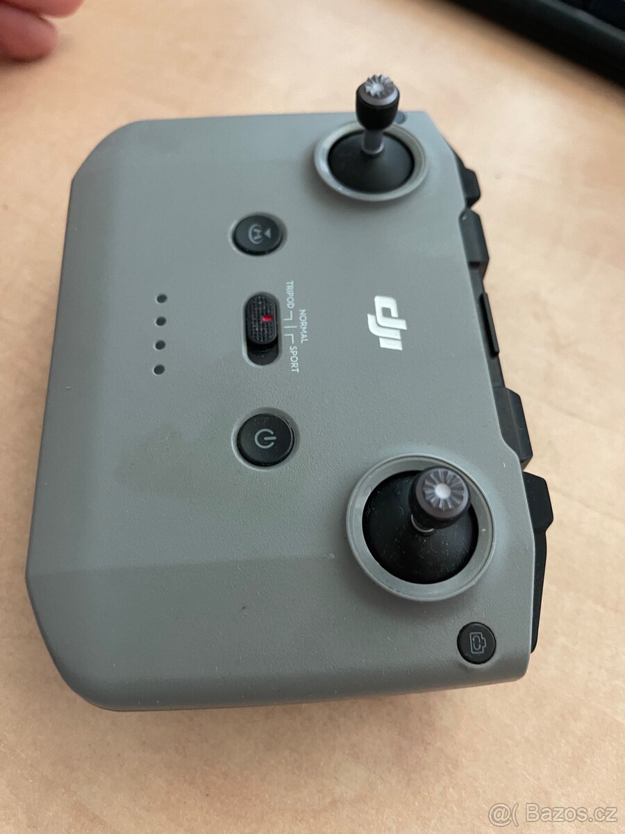 DJI RC-N1. Na Opravu - 2