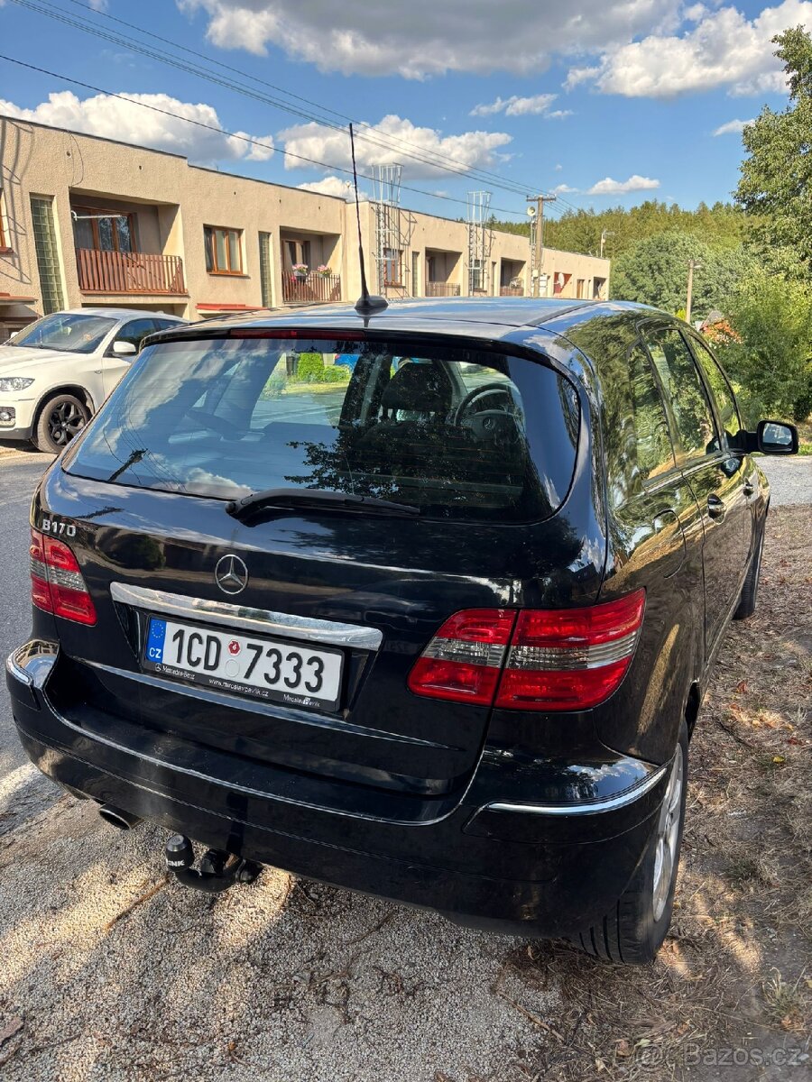 Mercedes B 170 - 2