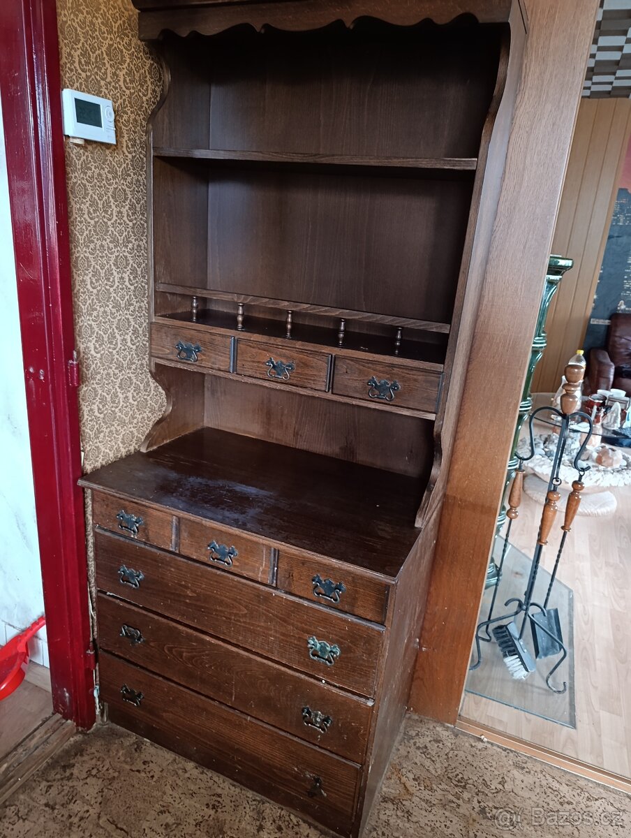 Starožitná knihovna - 2