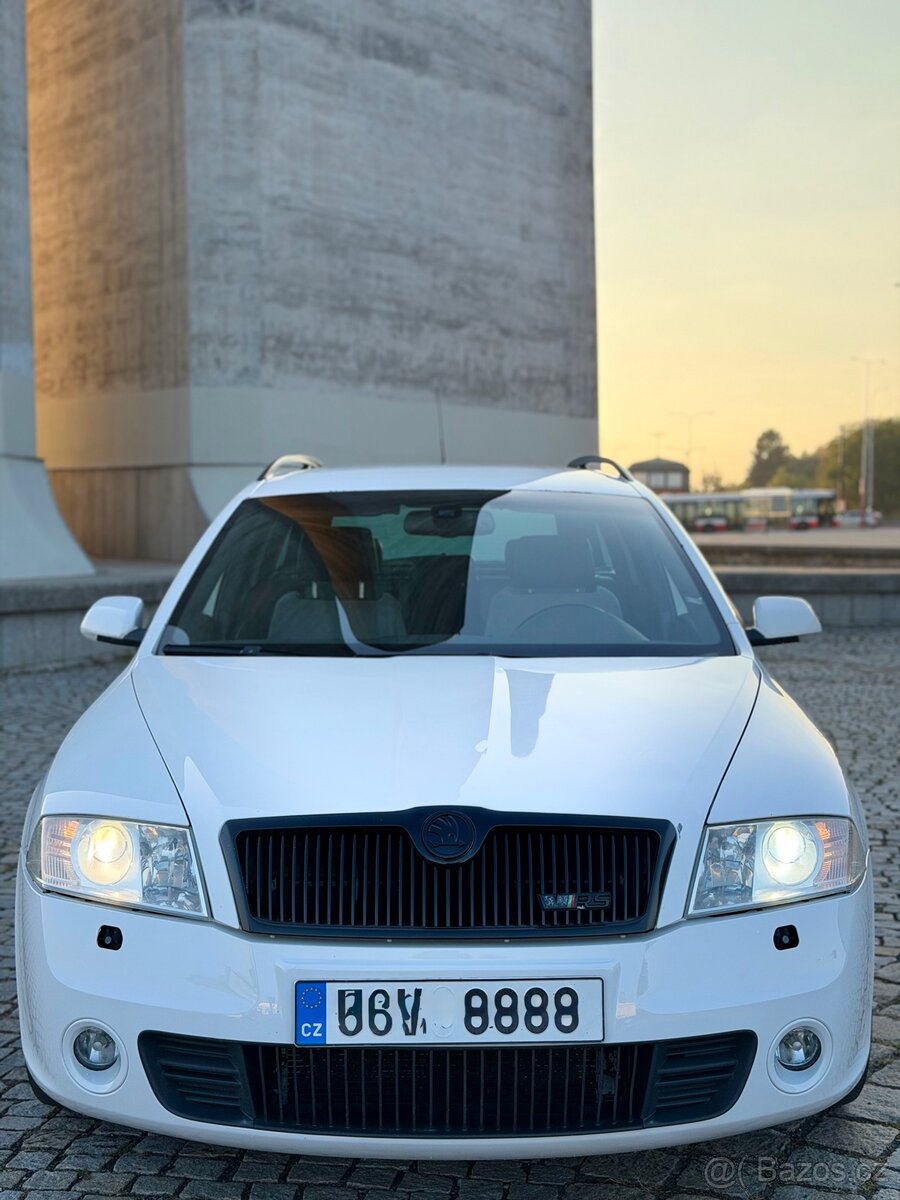 Škoda Octavia VRS || 2.0 D 125/kw - 2