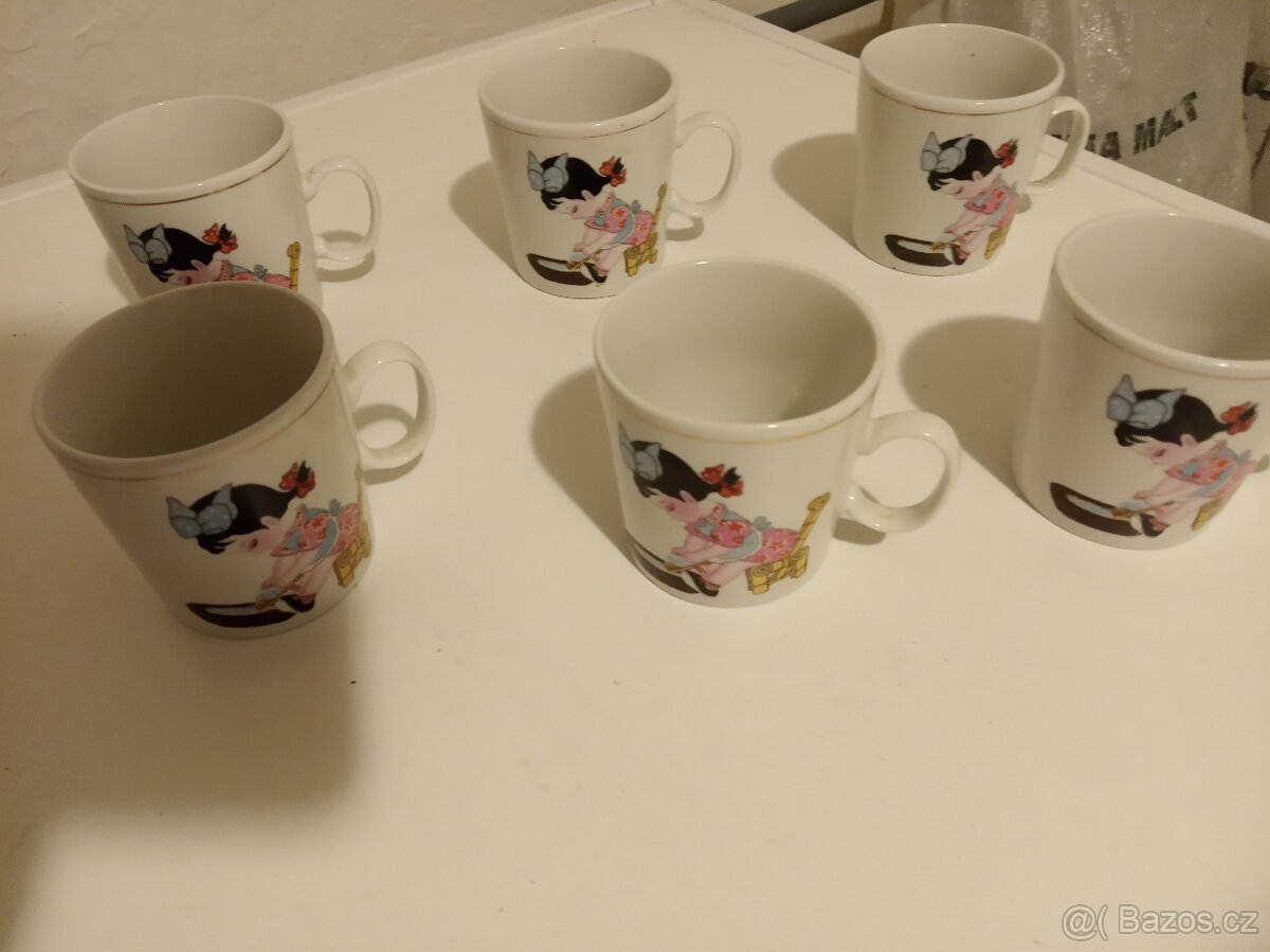 Hrníčky staré dětské - 2