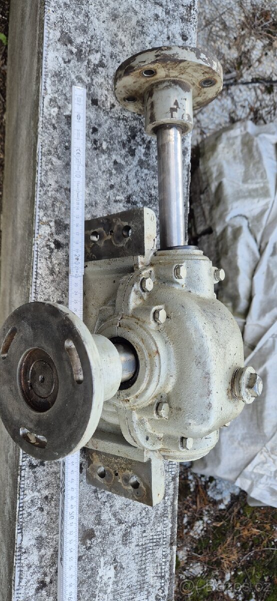 Kloubová převodovka - 2