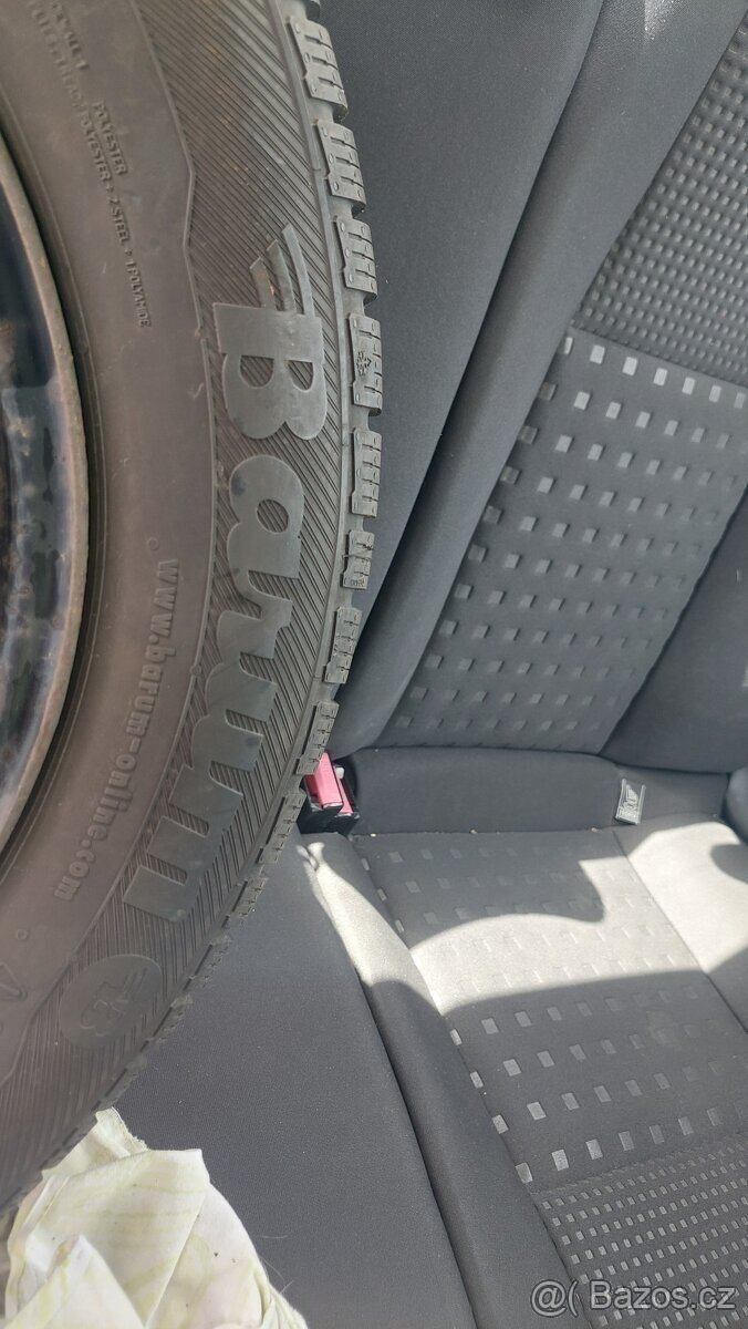 4x Barum pneu s plech. diskem 195/65 R15 91H - 2