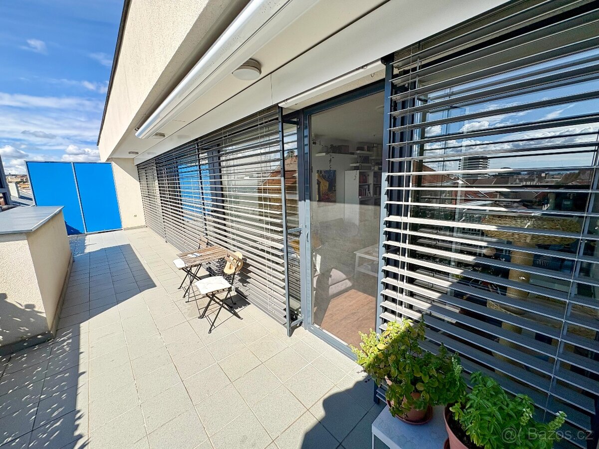 Prodej bytu 3kk s terasou a garáží, Francouzská, Brno - 2