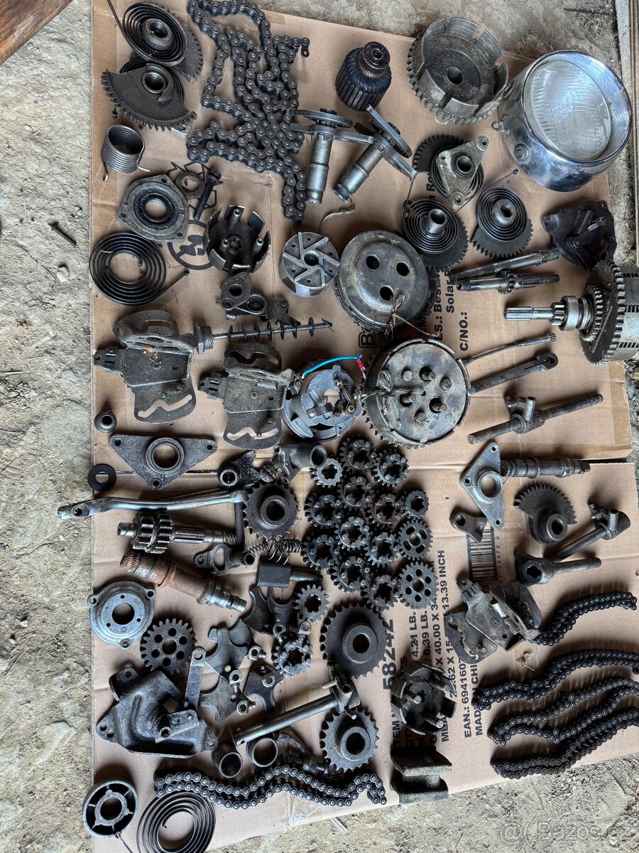 Prodám náhradní díly jawa 250/350/175/125 - 2