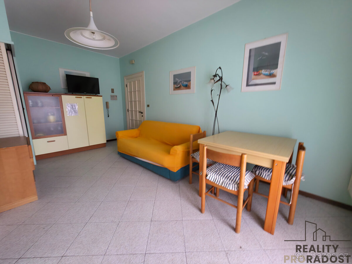 Prodej bytu 2+kk 32 m², Via Piomba, Silvi, Itálie - 2
