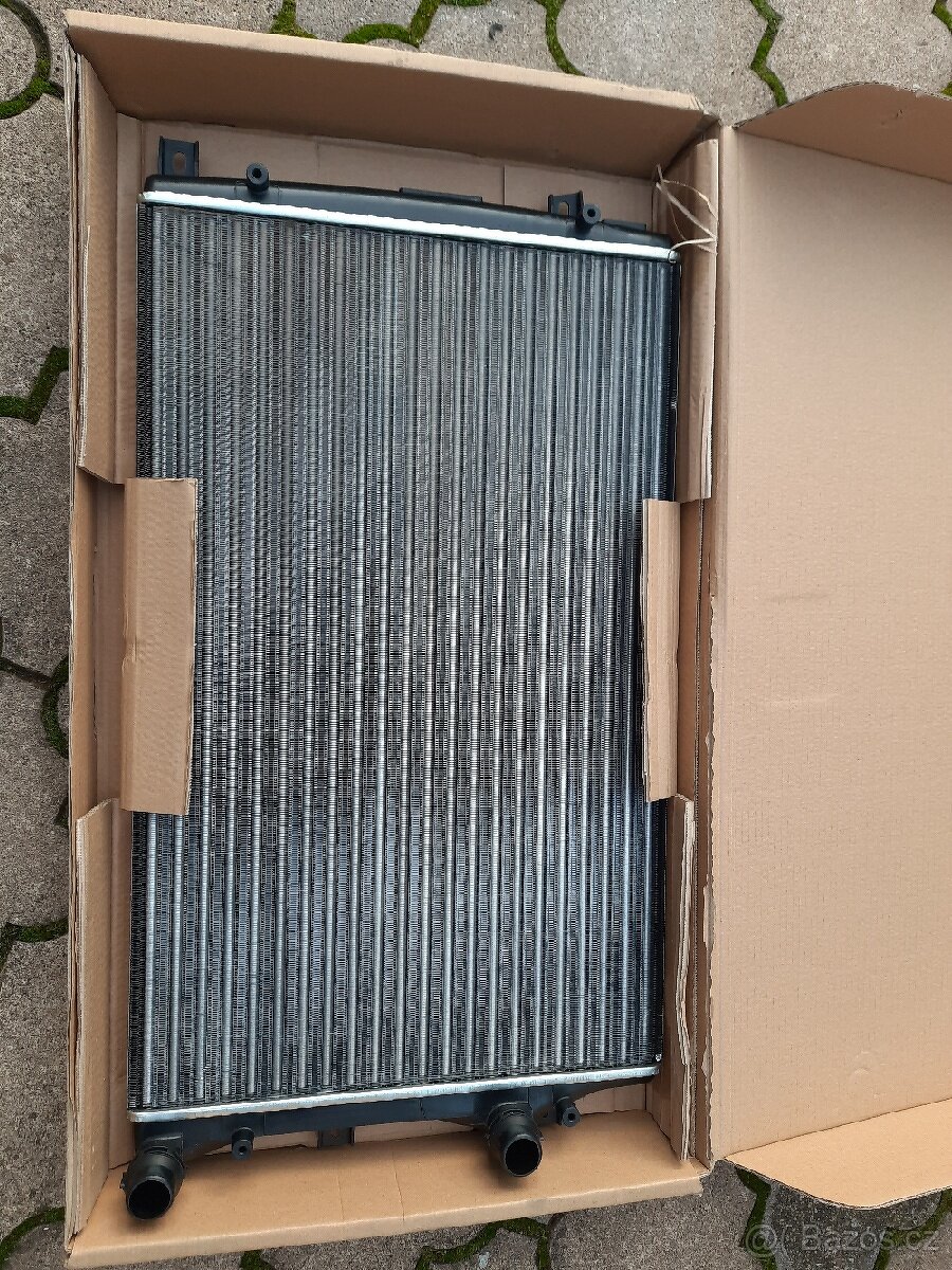 Chladič Škoda 1.2tsi Nový - 2