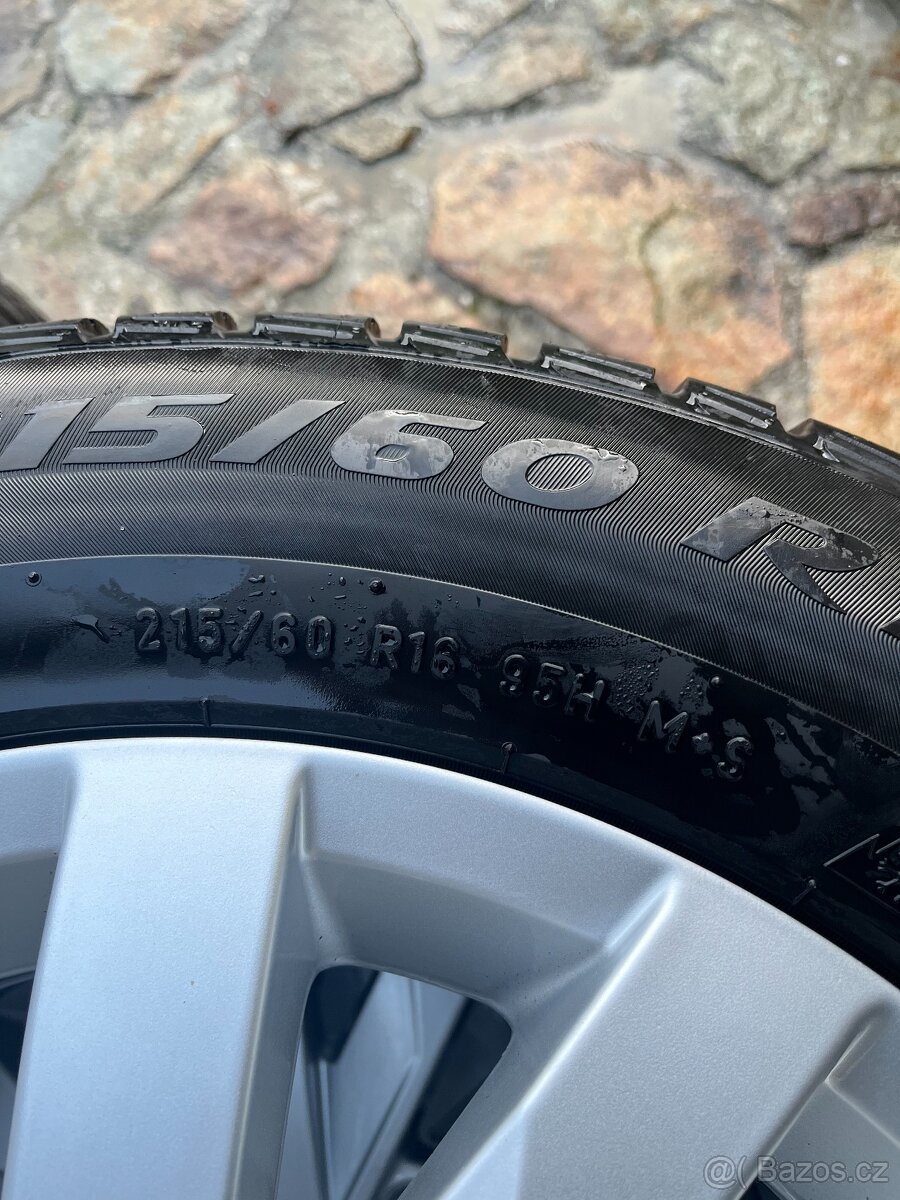 Alu kola VW/Škoda R17 + Zimní Pirelli 215/60 17 - 2