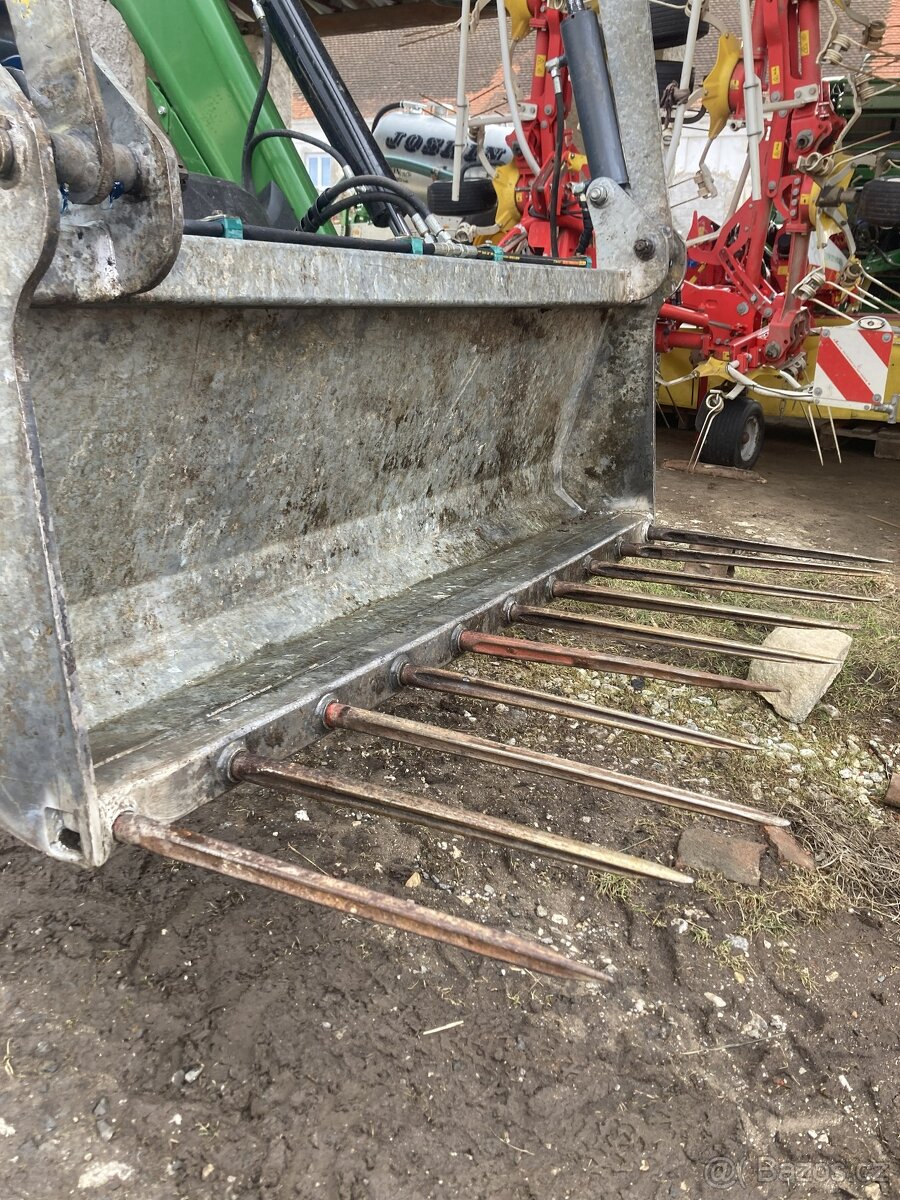 Drapákové kleště Fliegel. - 2