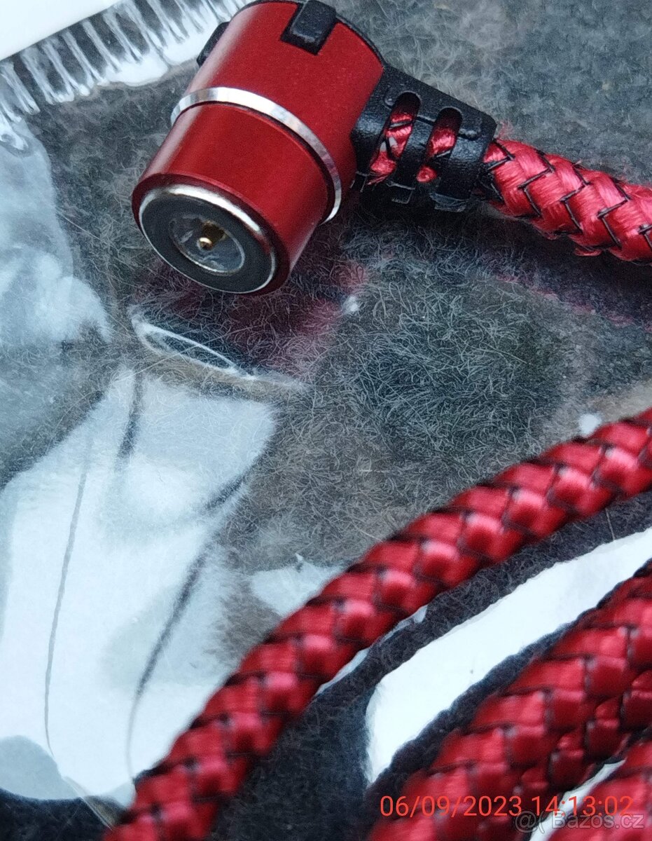 Nabíjecí kabel magnetický lomený USB - 2