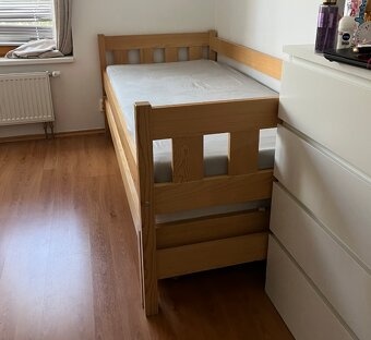 Postel s přistýlkou a šuplíky - 2