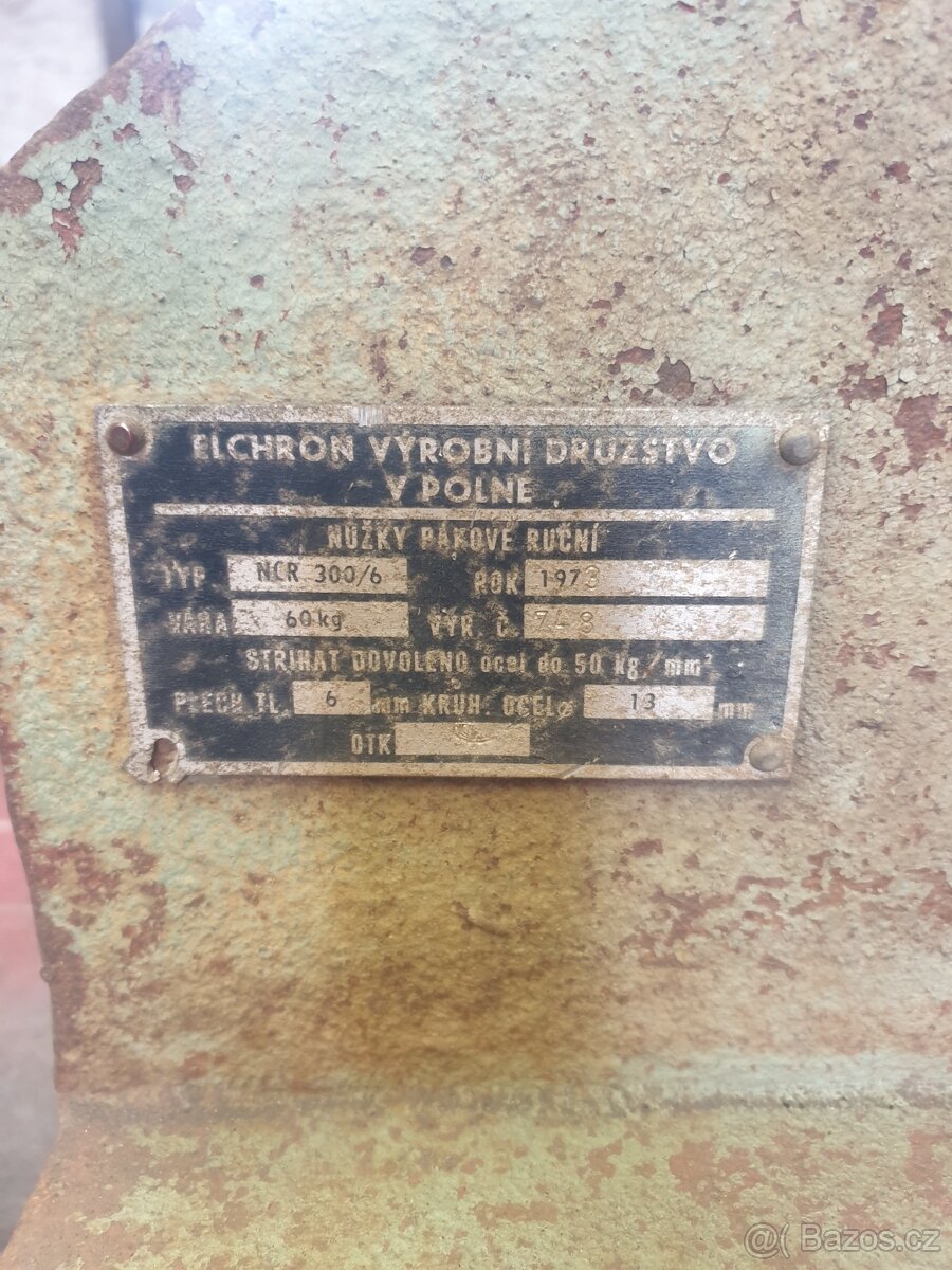 Pákové nůžky - 2