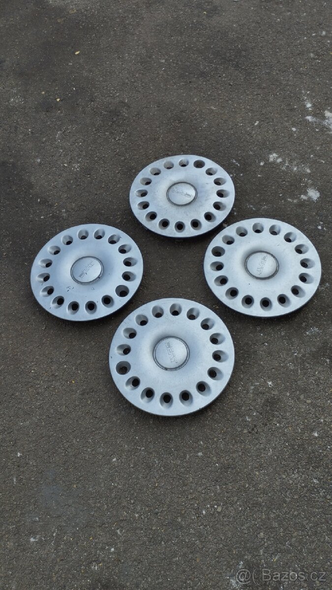 Originální poklice Seat - 2