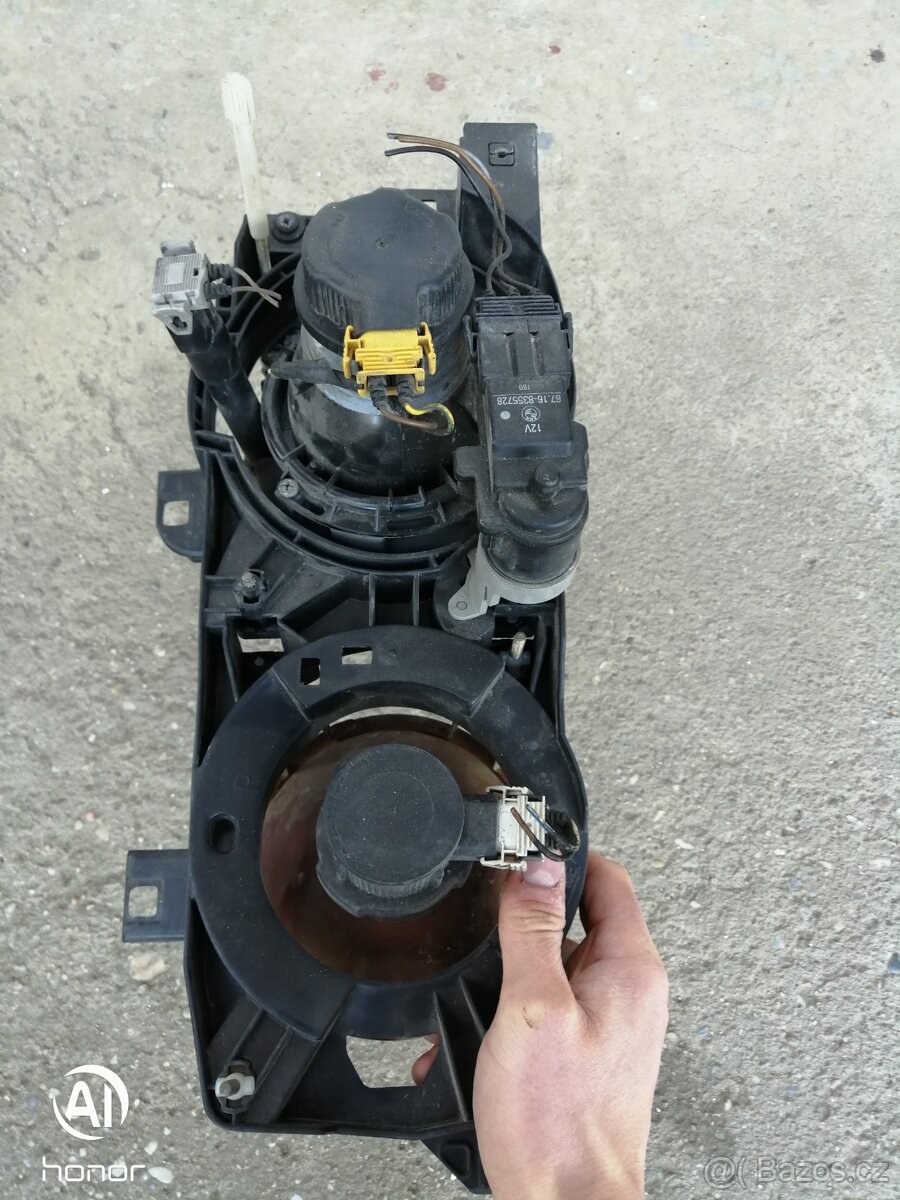 Světlo BMW E30, E32 - 2