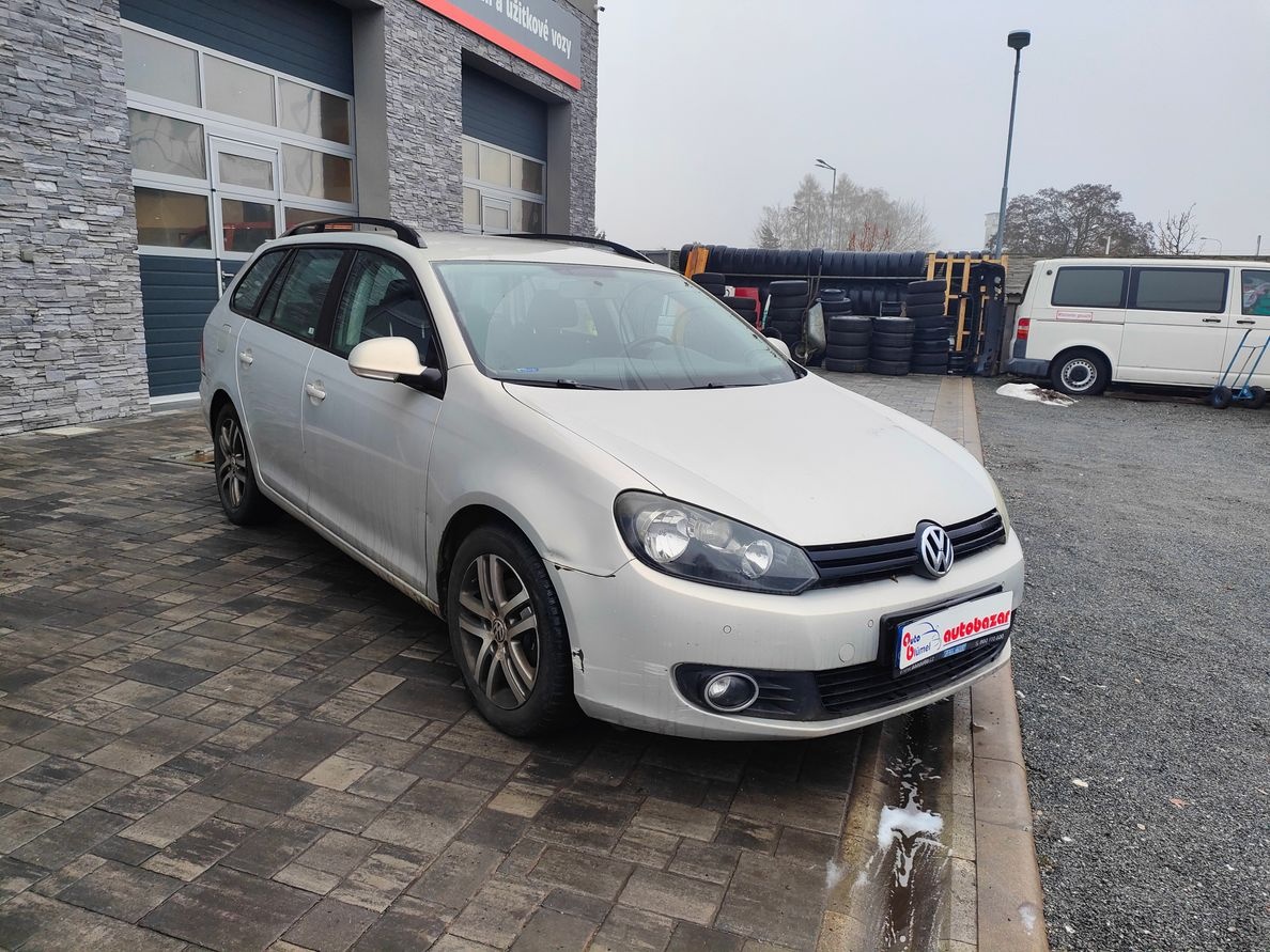 Volkswagen Golf 1.6i 75Kw Klima Tempomat - 2