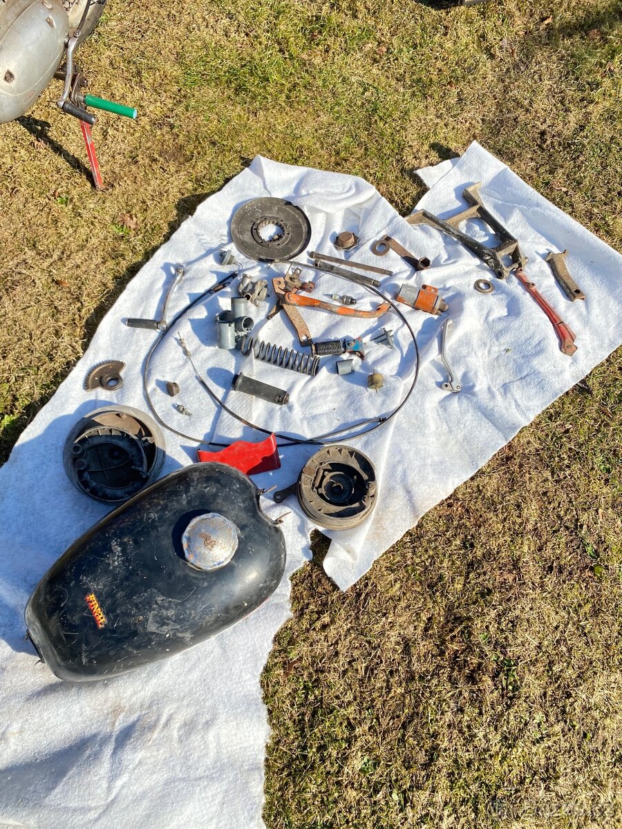 JAWA 250/353 bez tp - 2