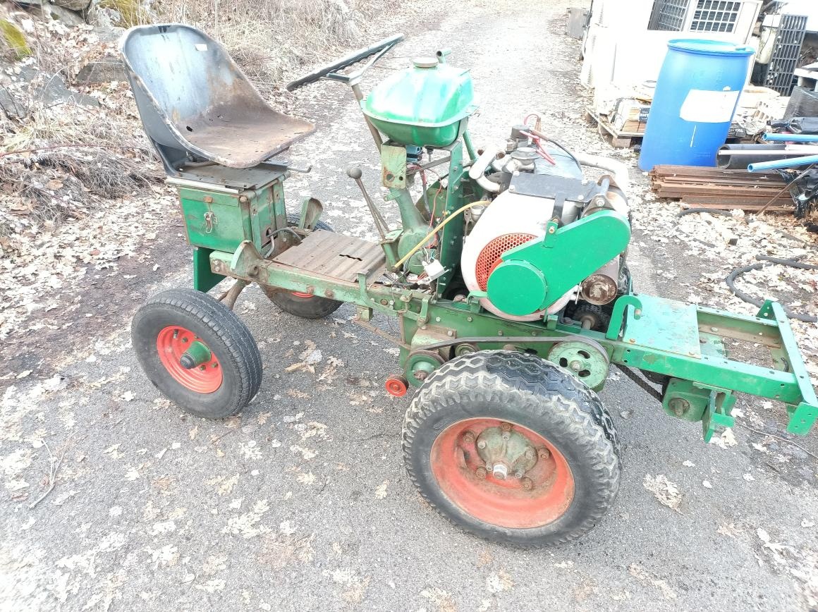 PRODÁM TENTO MALOTRAKTOR - 2