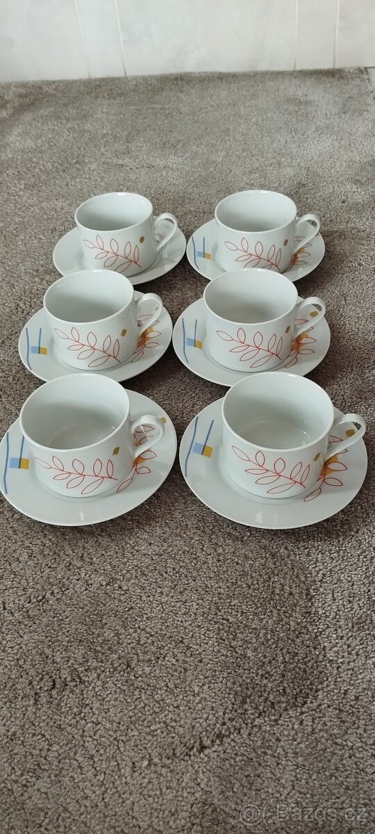 Hrnky s podšálky - 2