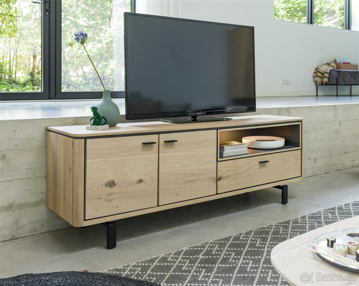 Dřevěná komoda LIVADA -180 cm - 2