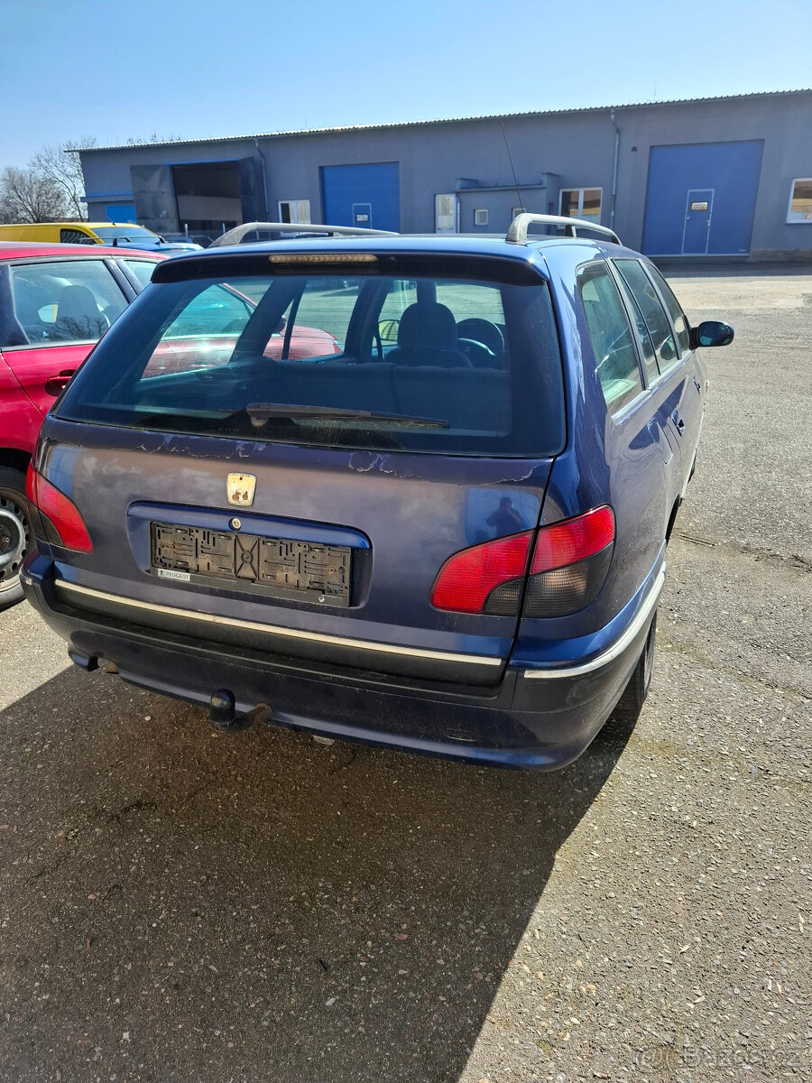 Peugeot 406 - 2
