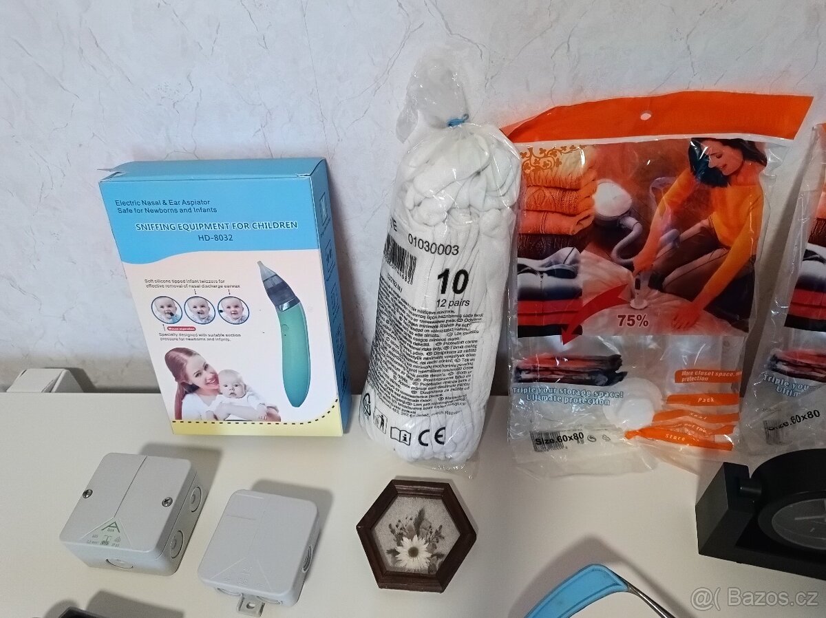 Mix do domácnosti - odsávačka, teploměr, krabička - 2