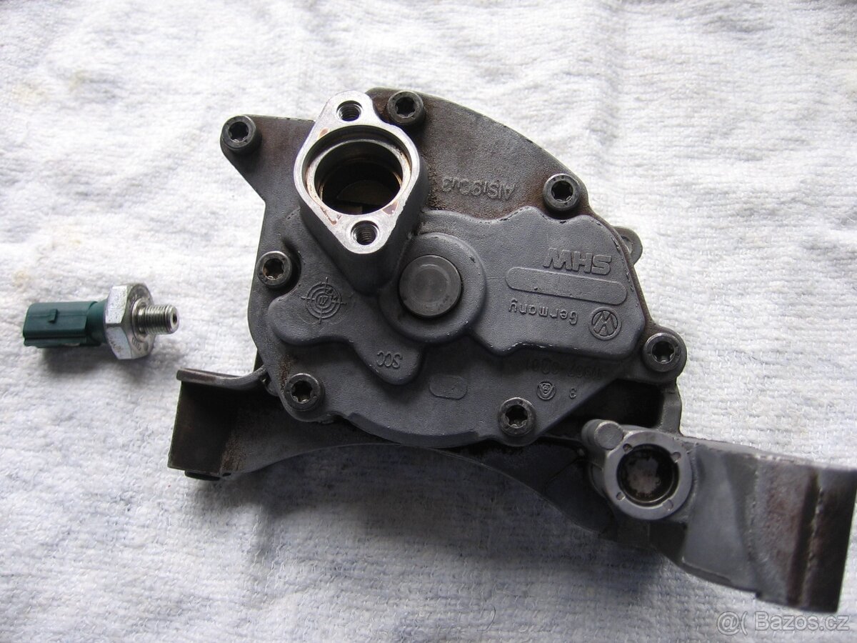 Prodám olejové čerpadlo na VW Golf - 2