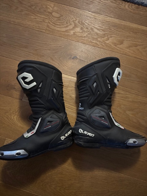 MOTOCYKLOVÉ BOTY ELEVEIT VEL. 40 - 2