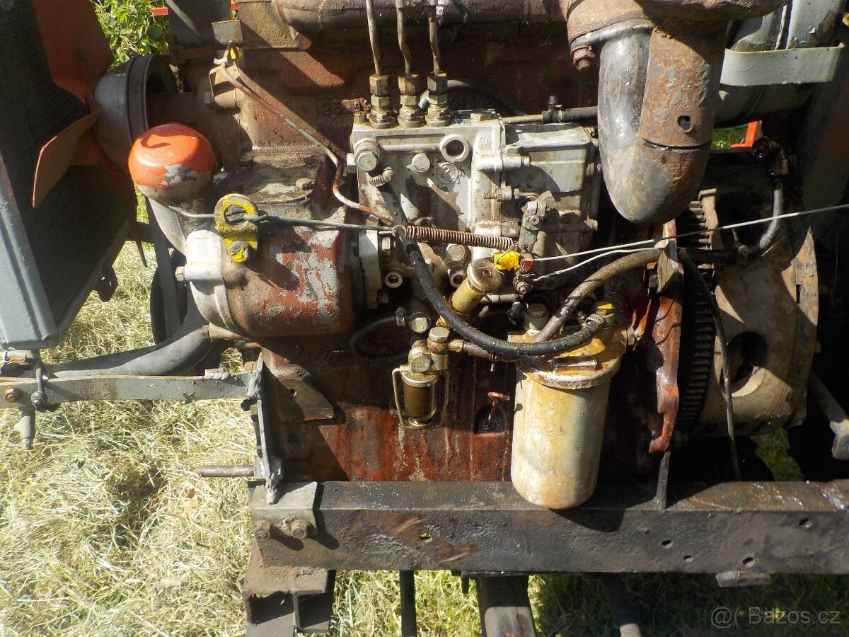 motor zetor 5201 - 2