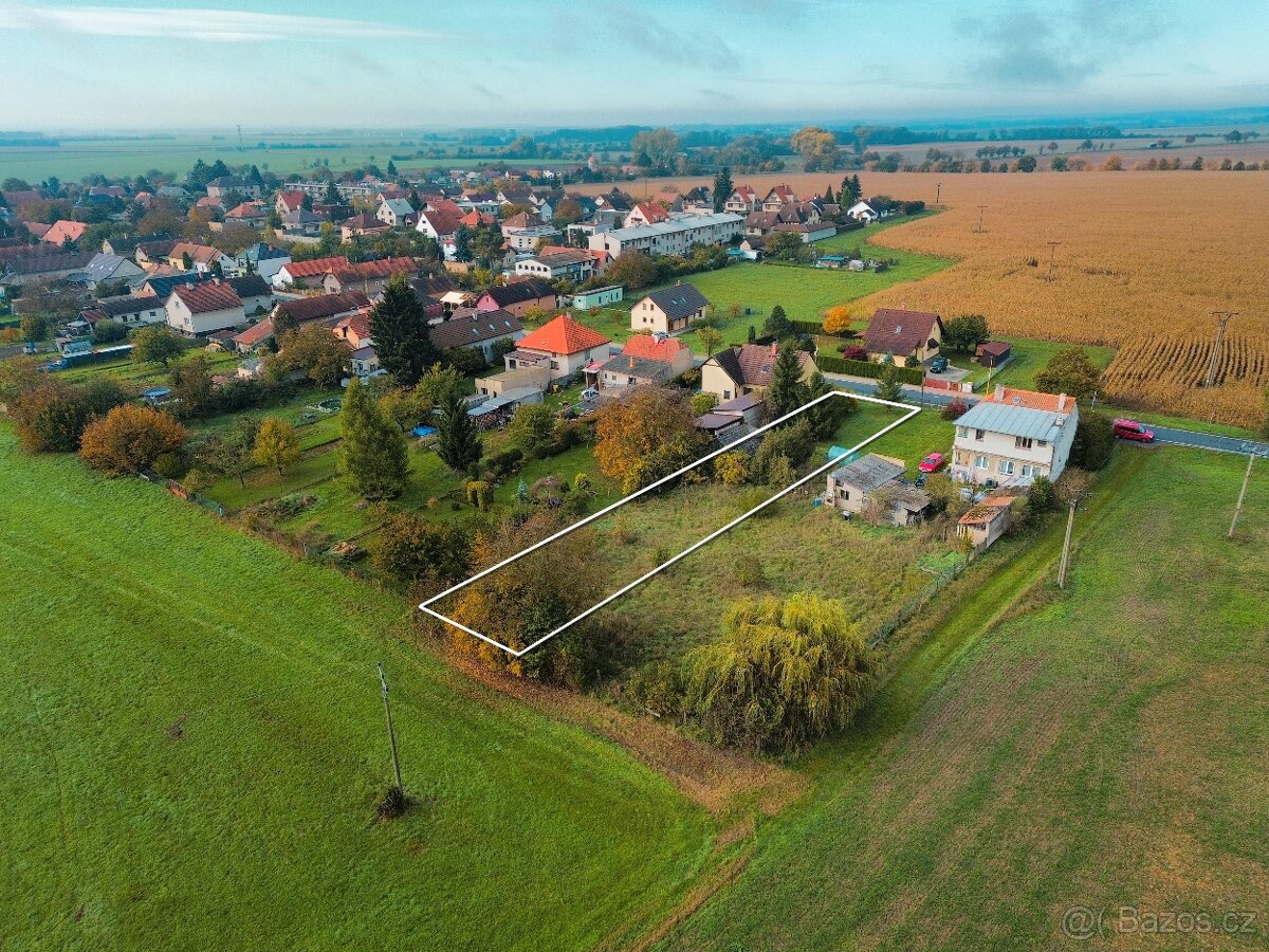 Stavební pozemek 1000 m2 - 2
