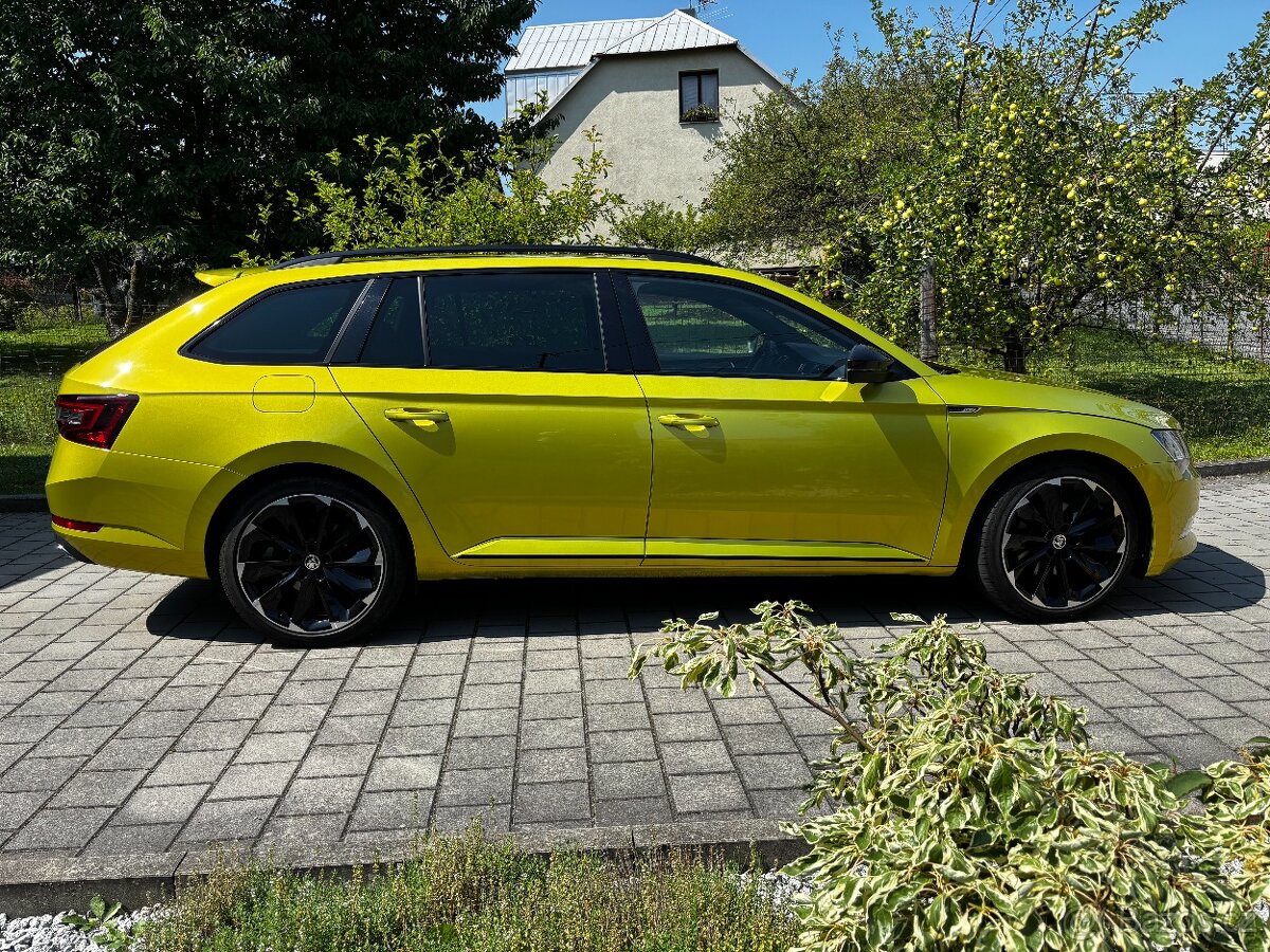 Škoda Superb Sportline - 2