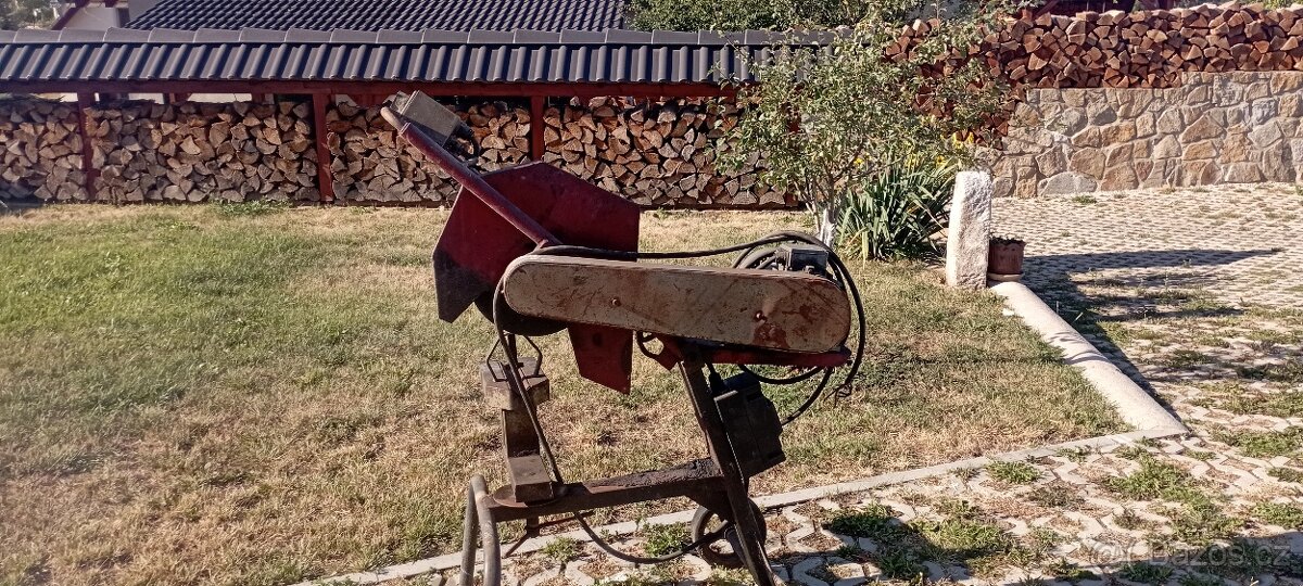 Pila na kov - 2