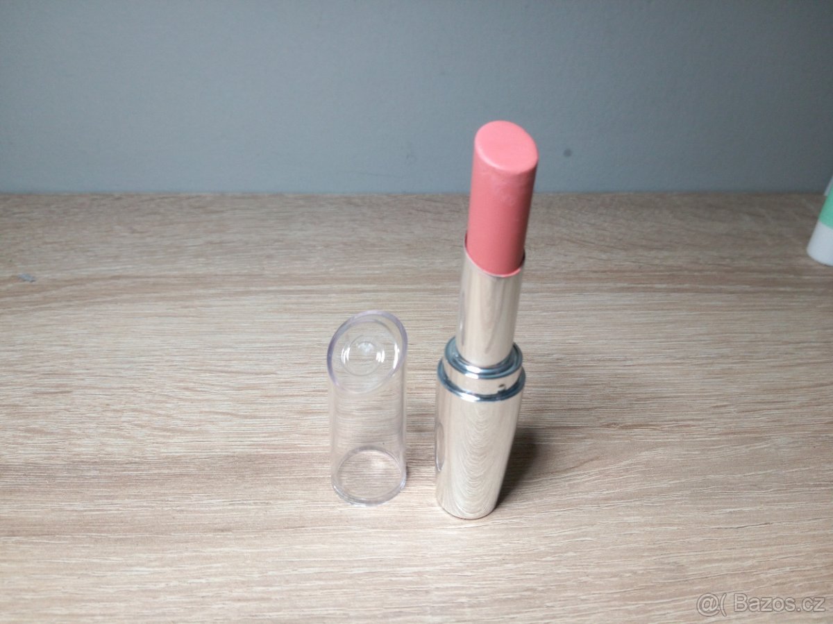 AVON a Oriflame kosmetika - 2