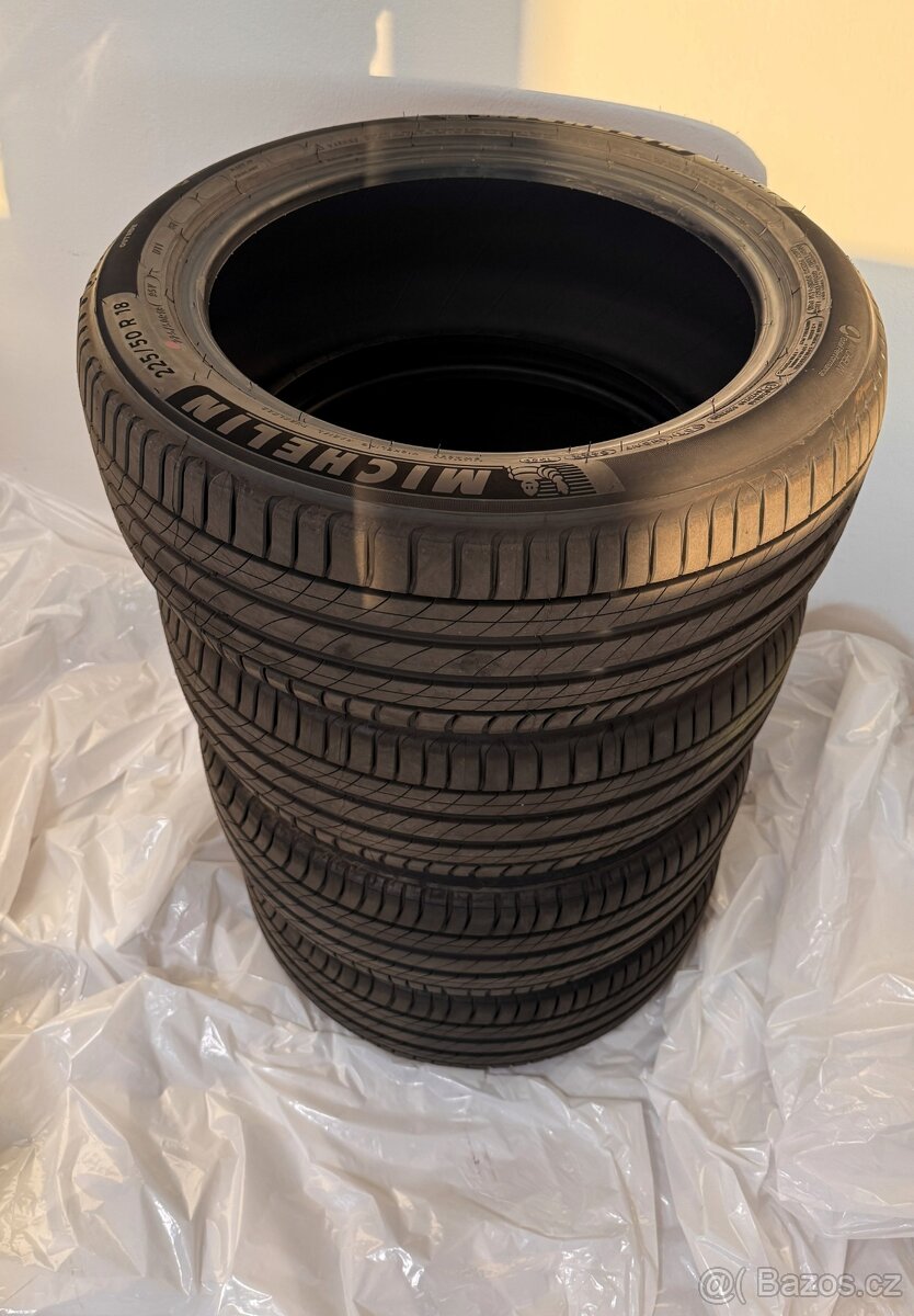 Sada letních pneu Michelin Primacy 4 225/50/18 - 2