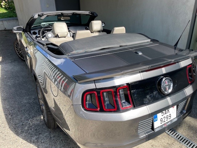 Ford MUSTANG CABRIO 3,7 V6 - 2
