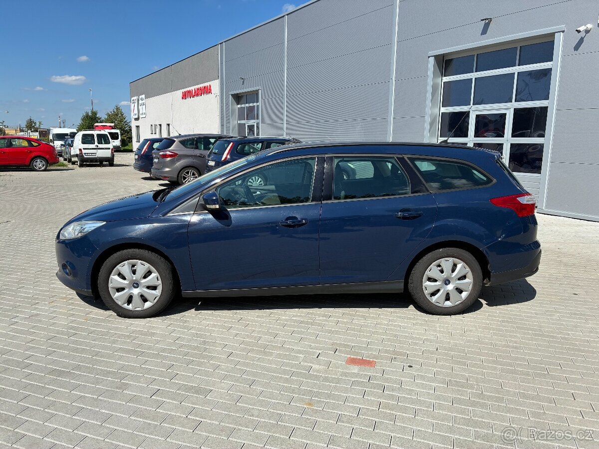 Ford Focus Combi 1,6 - 2