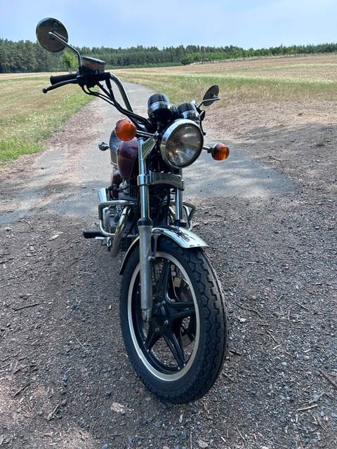 Honda CM400T - 2