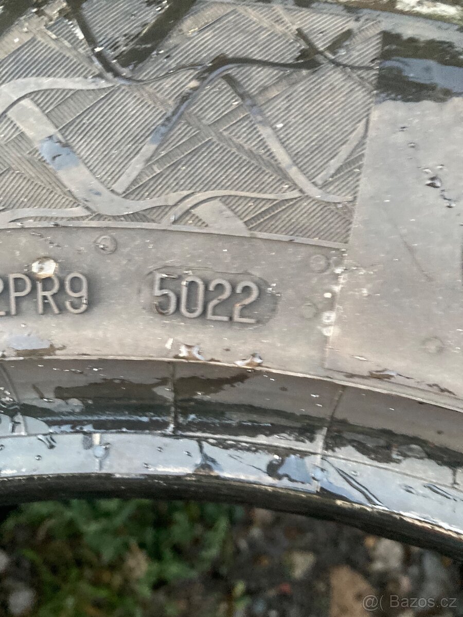 225/55 r17 - 2