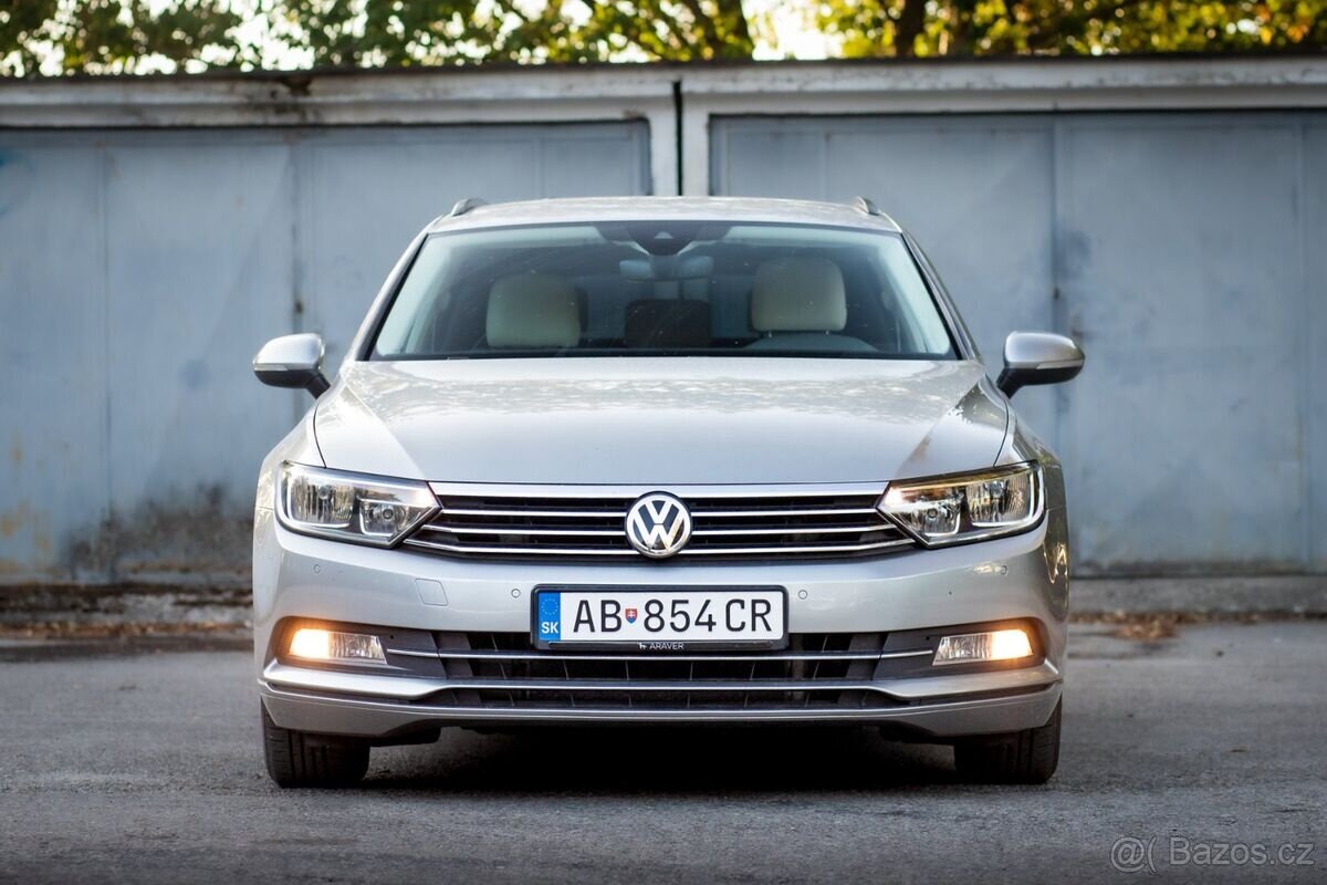 Volkswagen Passat Variant 1.6 TDI DSG - 2