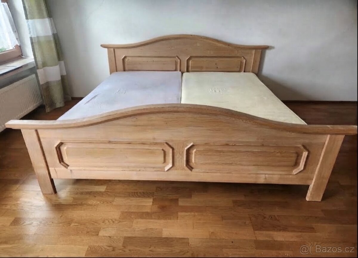 Masivní postel s rošty - 2