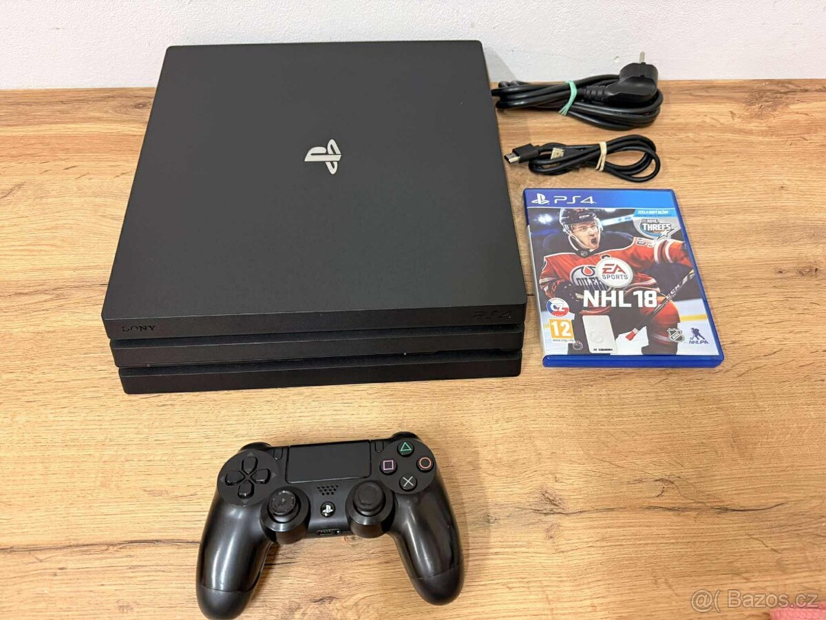 Playstation 4 Pro 1TB +1.hra - 2