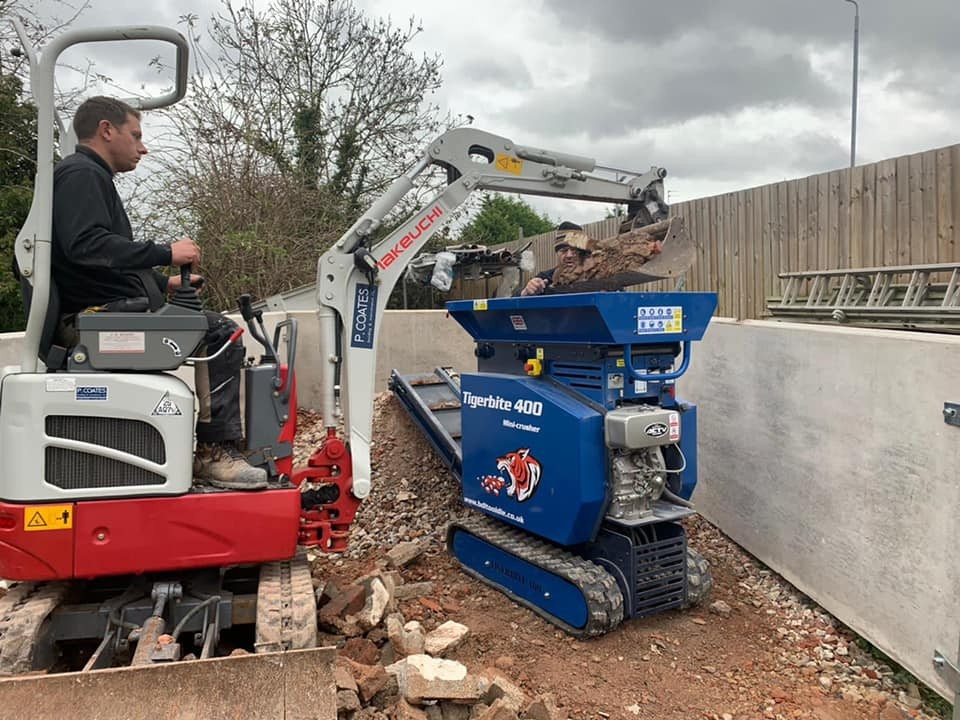 Pronájem mobilního čelisťového drtiče - 2