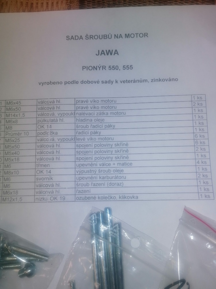 Sada šroubů na motor Jawa 20 a Jawa 21 - 2