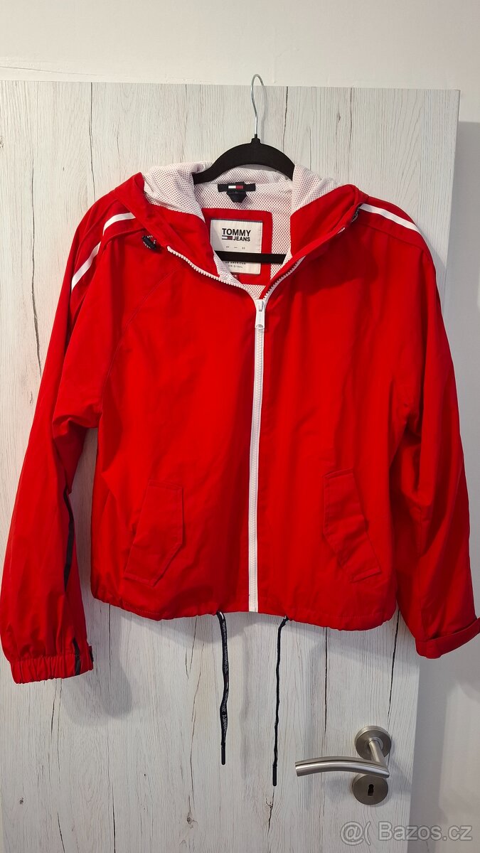 Červená bunda Tommy Hilfiger - 2