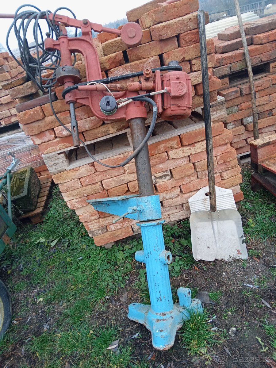 Prodám starou vrtačku - 2