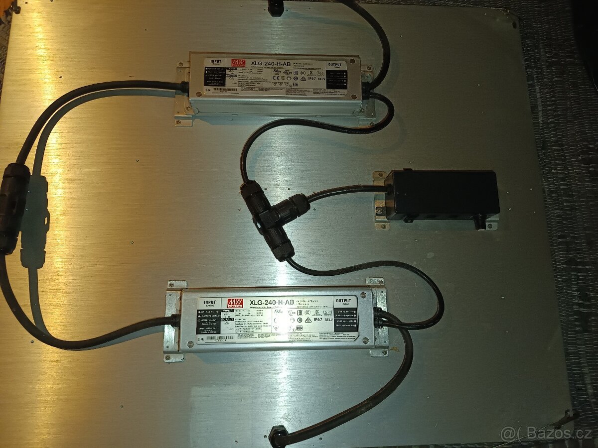 Závěsné svítidlo pro růst rostlin - 2