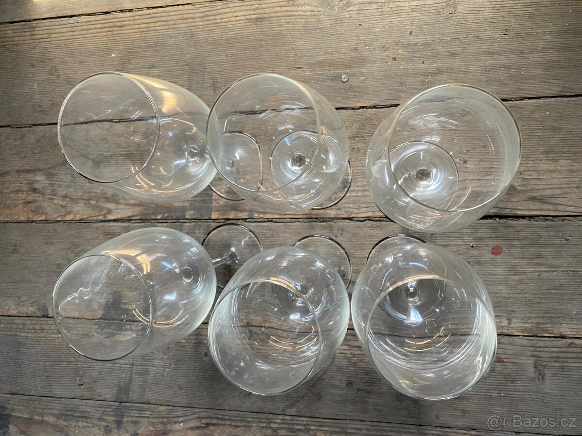 Sklenice na víno, sada, retro - 2