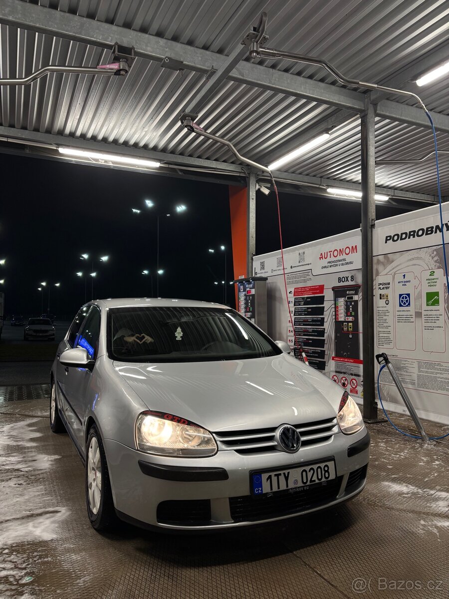 Volkswagen golf 5 1.9 tdi - 2