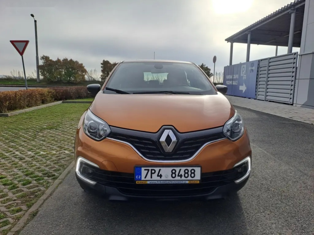 Renault Captur, 0.9TCE 66KW 1.MAJ EXTRA PĚKNÉ - 2