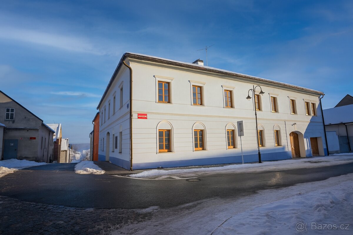 Komerční prostor v TOUŽIMI NÁJEM - 2