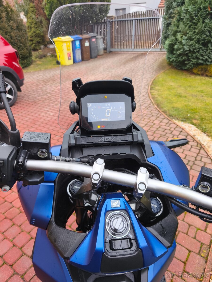 Prodám Hondu ADV 350A - 2